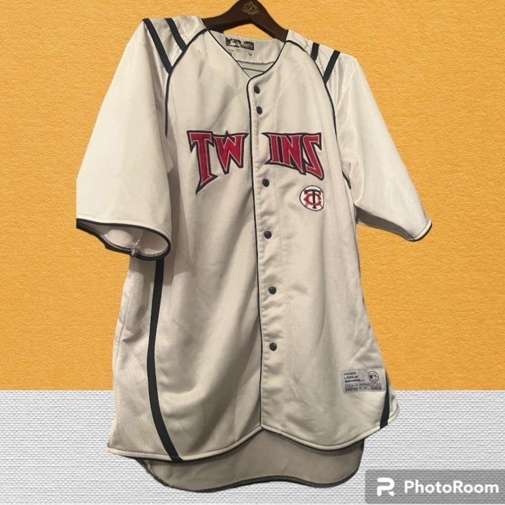 Minnesota Twins Genuine Merchandise Uniform Mens X-Large MLB Baseball